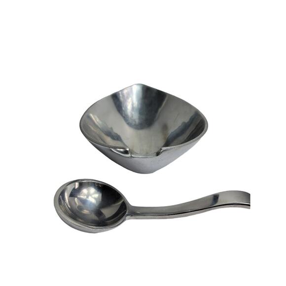 TOWLE Bowl w/ Spoon Serveware Polished Silver Plated Home Decor - Picture 1 of 9